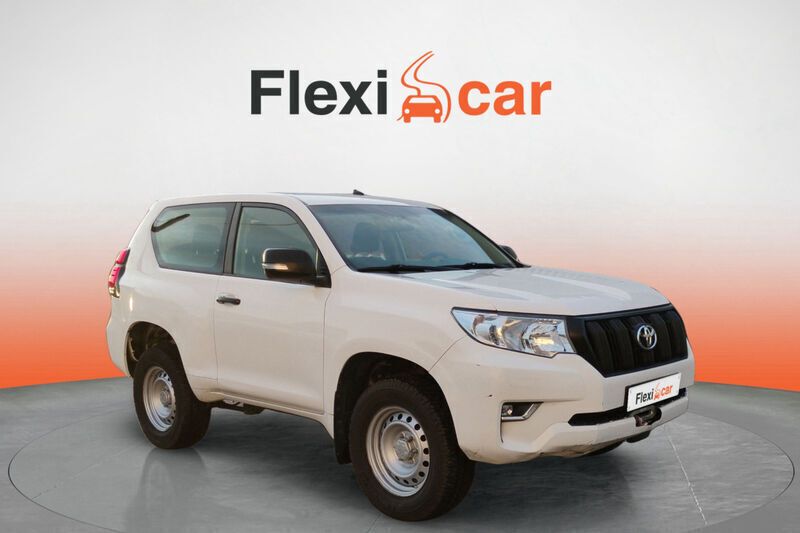 Blanco Usado 2018 Toyota Land Cruiser SUV | 28.980 € - Imagen 1/4