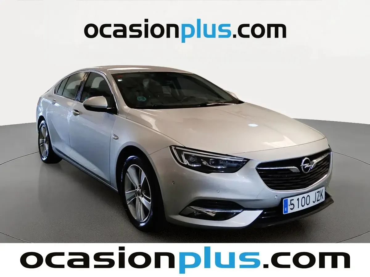 Usado Opel Insignia Excellence 170 CV (125 kW) 2017 Gris plata Berlina