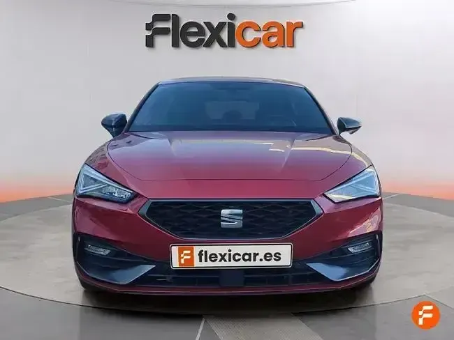Käytetty Seat Leon FR 204 HP (150 kW) 2020 Punainen Sedan