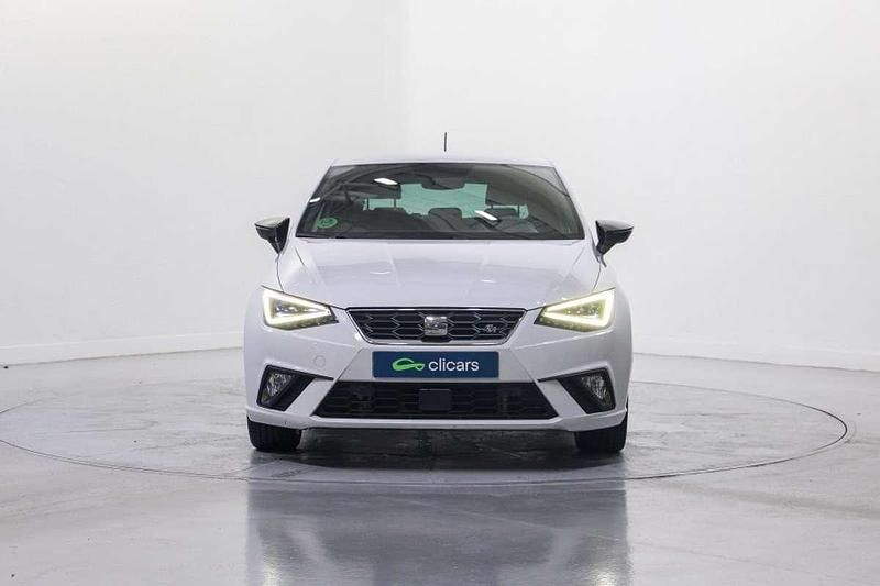 Usado Seat Ibiza FR 110 CV (80 kW) 2021 Blanco Utilitario