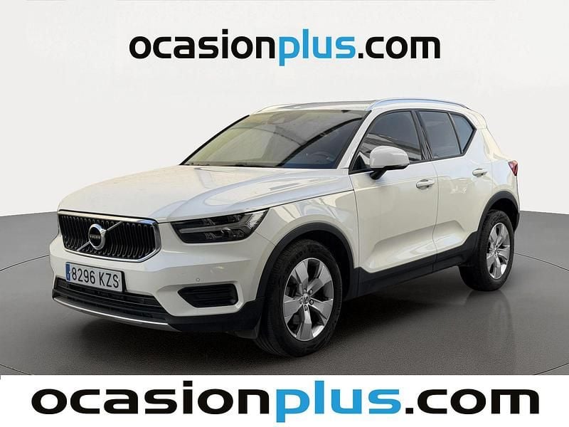 Usado Volvo XC40 Momentum 190 CV (139 kW) 2019 Blanco SUV