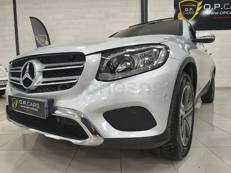Usado Mercedes GLC220 170 CV (125 kW) 2016 Gris / plata SUV