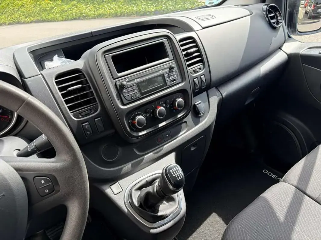 Usado Nissan NV300 Comfort 120 CV (88 kW) 2020 Blanco Van