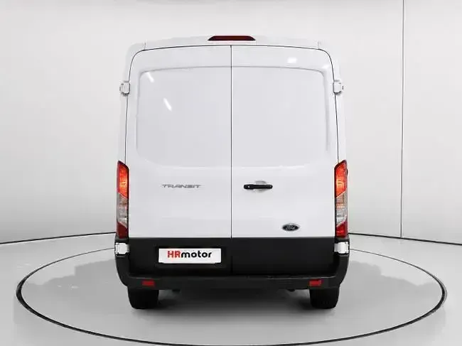 Usado Ford Transit Trend 131 CV (96 kW) 2024 Blanco Berlina