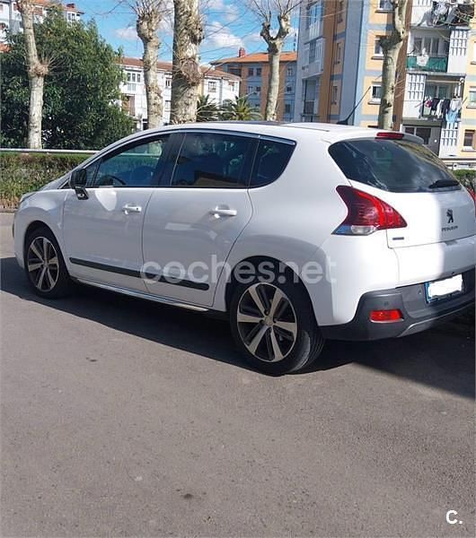 Blanco Usado 2016 Peugeot 3008 Crossway Berlina | 10.300 € (Precio justo) - Imagen 1/4