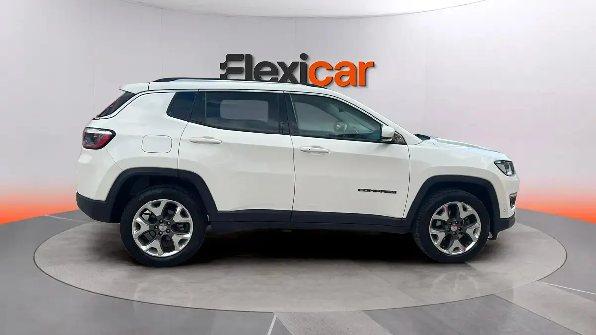 Usado Jeep Compass Limited 150 CV (110 kW) 2020 Blanco SUV