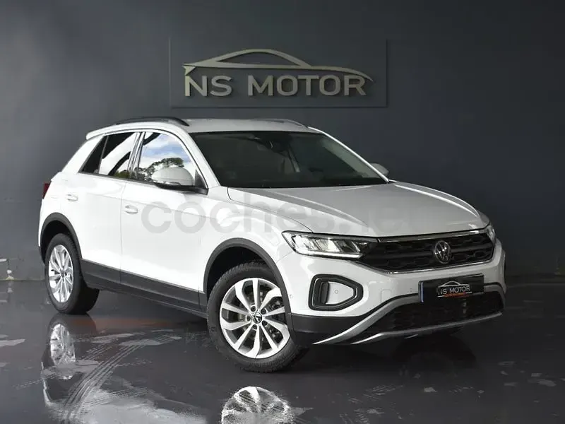 Usado VW T-Roc Life 150 CV (110 kW) 2023 Blanco SUV