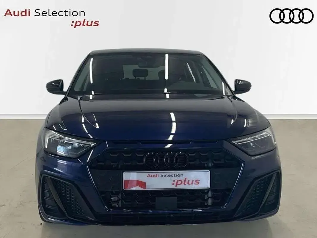 Usado Audi A1 Sportback Ambiente 116 CV (85 kW) 2025 Azul Utilitario