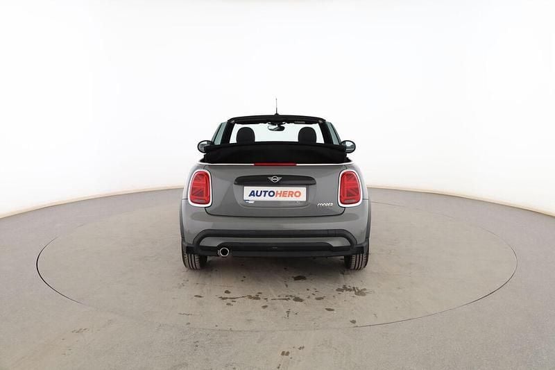 Usado Mini Cooper Cabriolet 136 CV (100 kW) 2022 Gris Descapotable