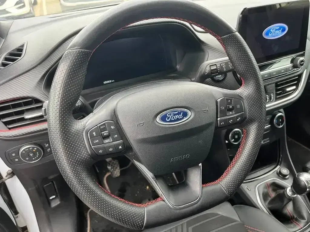 Usado Ford Puma ST-Line X 125 CV (91 kW) 2023 Blanco SUV
