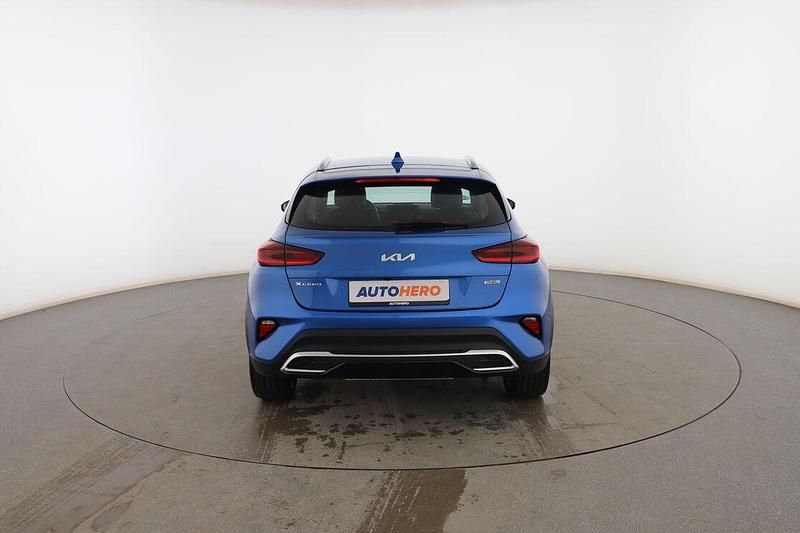 Usado Kia XCeed 141 CV (103 kW) 2023 Azul SUV