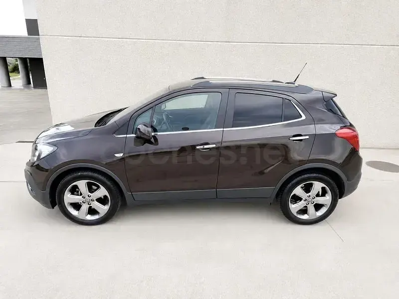 Usado Opel Mokka Excellence 130 CV (95 kW) 2014 Marrón SUV