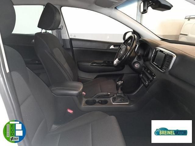 Usado Kia Sportage Plus 116 CV (85 kW) 2019 Blanco SUV