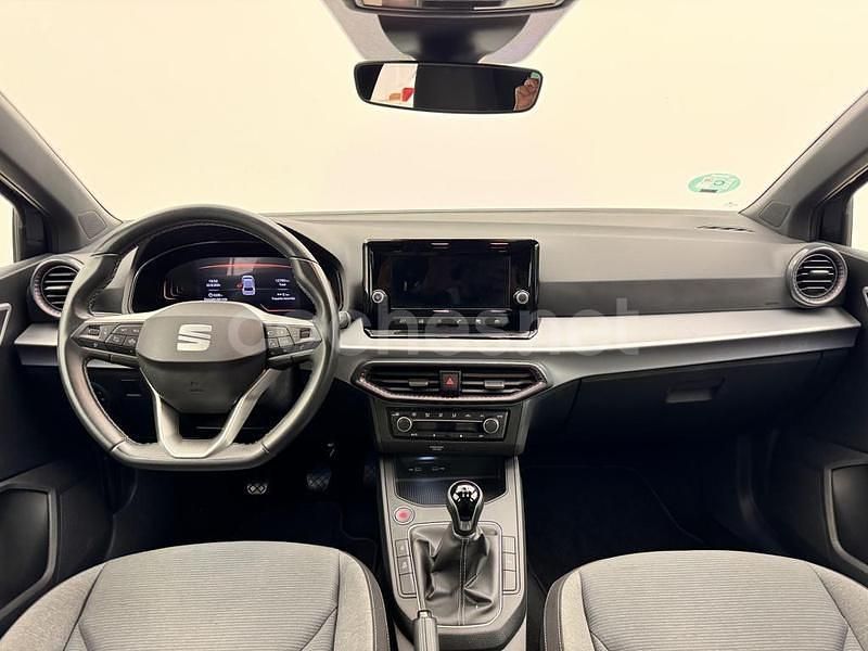 Usado Seat Ibiza 115 CV (84 kW) 2024 Gris Berlina