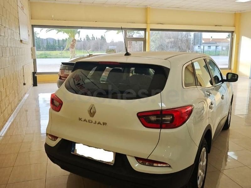 Usado Renault Kadjar Zen 115 CV (84 kW) 2020 Blanco SUV