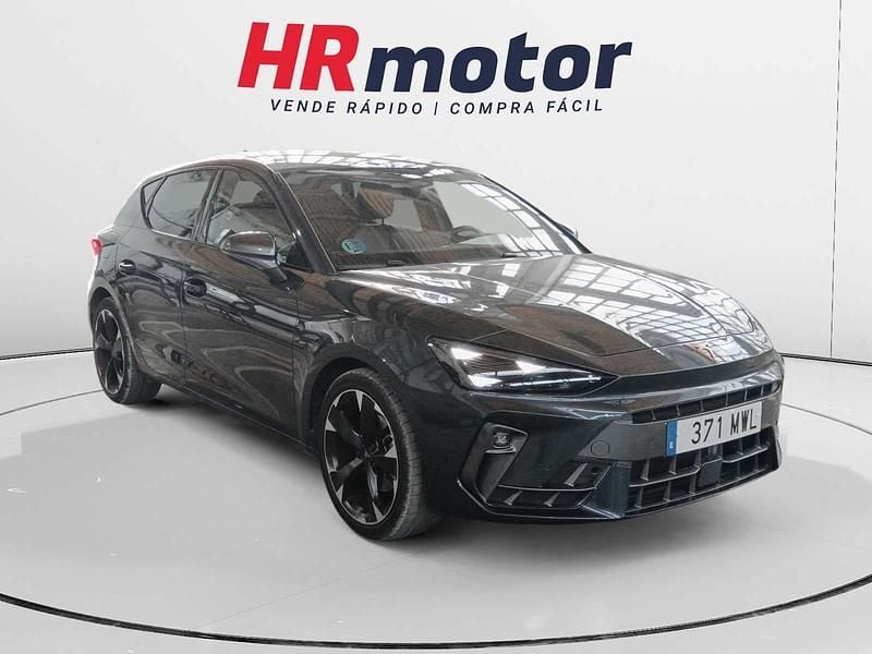 Usado Cupra Leon 150 CV (110 kW) 2024 Negro