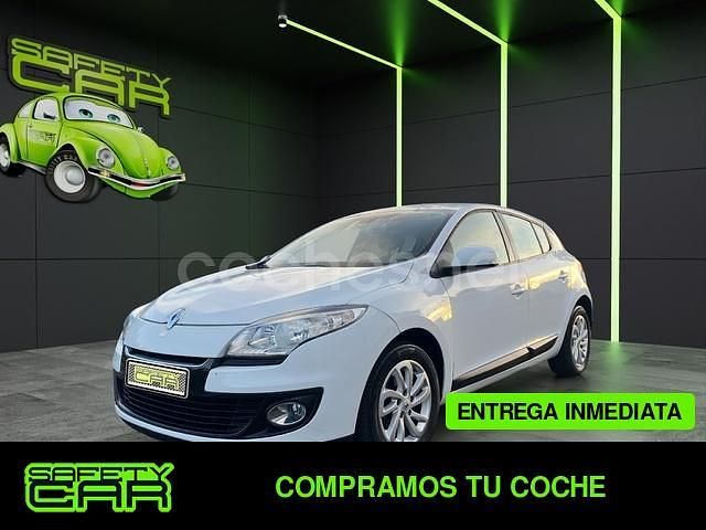 Blanco Usado 2013 Renault Mégane III Expression Berlina | 8499 € (Un poco caro) - Imagen 1/4