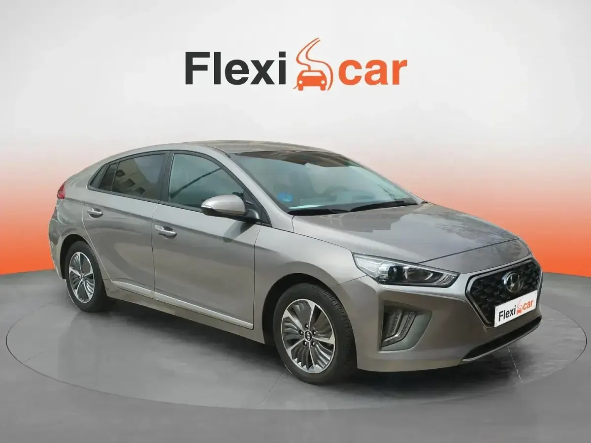 Begagnad Hyundai Ioniq 141 HK (103 kW) 2022 Halvkombi