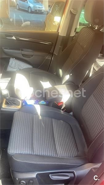 Usado Seat Alhambra 150 CV (110 kW) 2021 Rojo Monovolumen