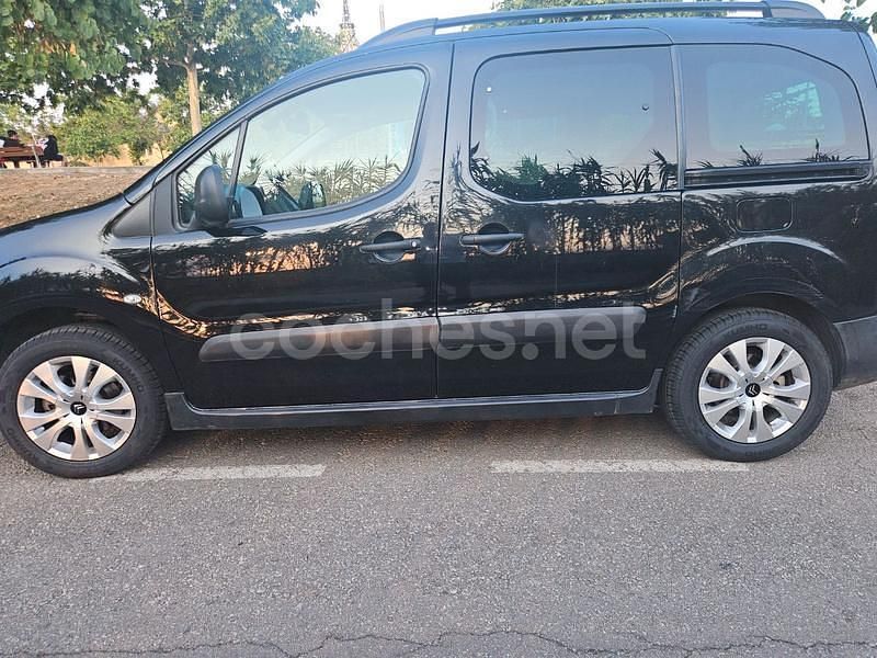 Negro Usado 2018 Citroën Berlingo PureTech Monovolumen | 12.895 € (Precio justo) - Imagen 1/4
