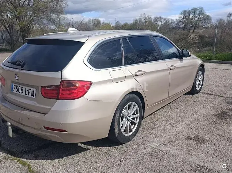 Usado BMW 316 116 CV (85 kW) 2014 Blanco Familiar