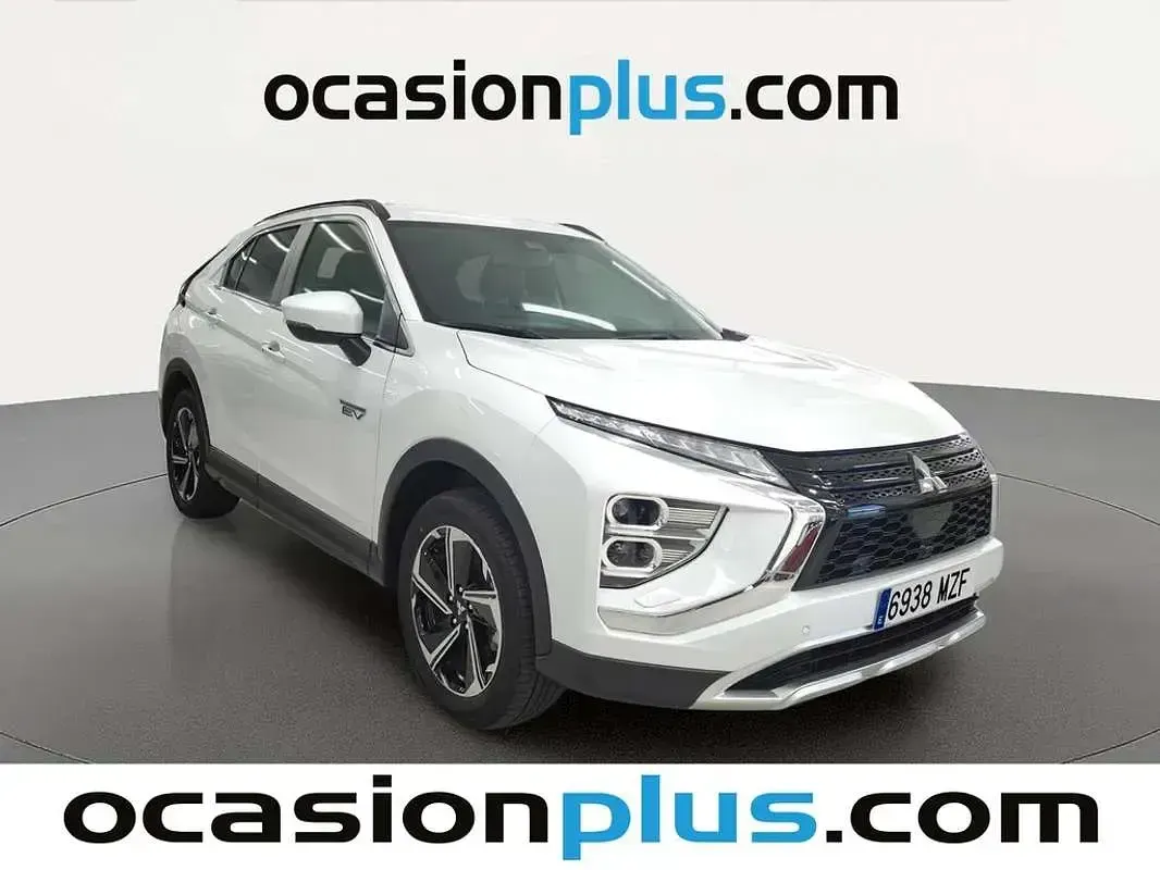 Usado Mitsubishi Eclipse Cross 188 CV (138 kW) 2025 Blanco SUV