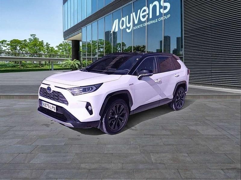 Blanco Usado 2021 Toyota RAV4 Hybrid Style SUV | 37.100 € (Un poco caro) - Imagen 1/4