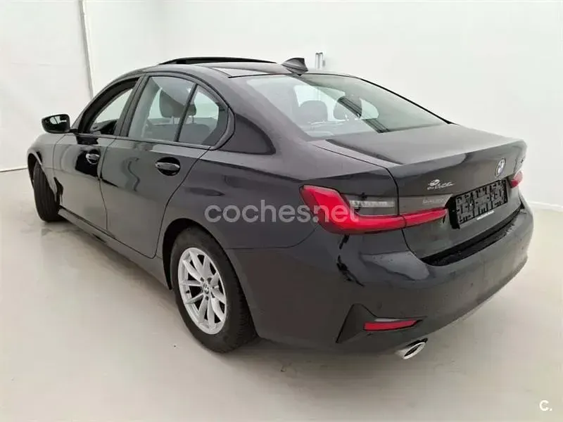 Usado BMW 320e 190 CV (139 kW) 2021 Negro Berlina