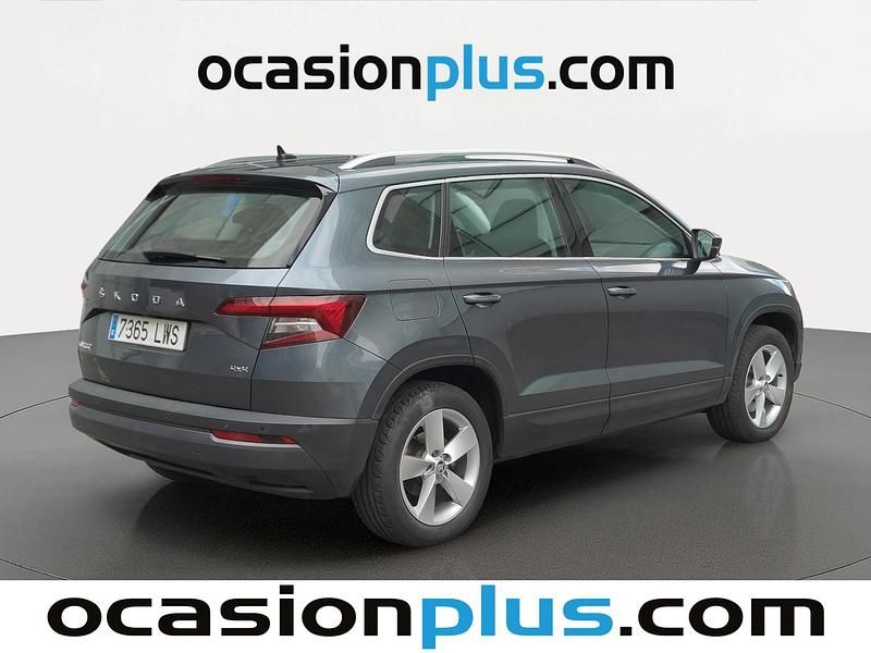Usado Skoda Karoq Ambition 150 CV (110 kW) 2022 Gris SUV