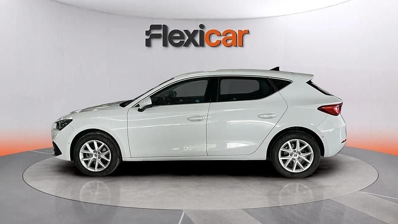 Usado Seat Leon FR 204 CV (150 kW) 2025 Blanco Berlina