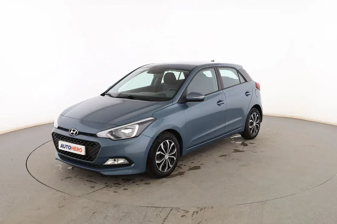 Usado Hyundai i20 100 CV (73 kW) 2018 Berlina