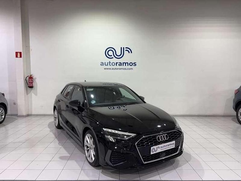 Negro Usado 2023 Audi A3 Sportback Utilitario | 28.890 € (Un poco caro) - Imagen 1/4