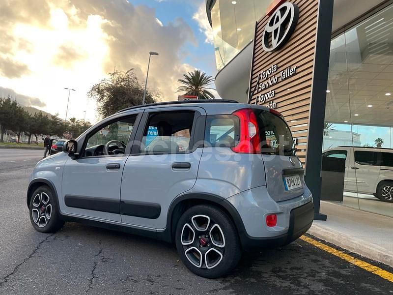 Usado Fiat Panda City Life 70 CV (51 kW) 2022 Gris / plata Berlina