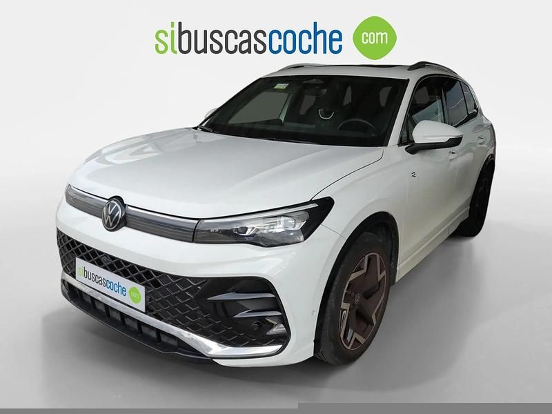 Usado VW Tiguan R-line 150 CV (110 kW) 2025 Blanco SUV