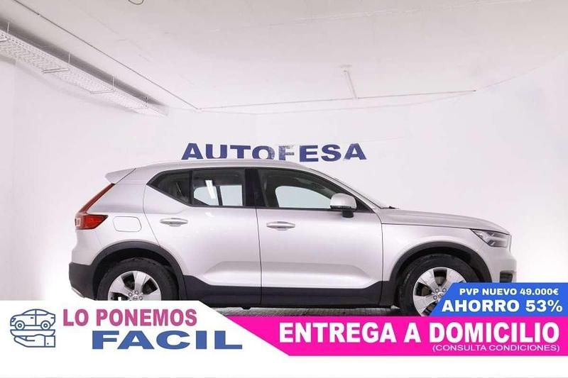 Usado Volvo XC40 Momentum 190 CV (139 kW) 2018 Gris SUV