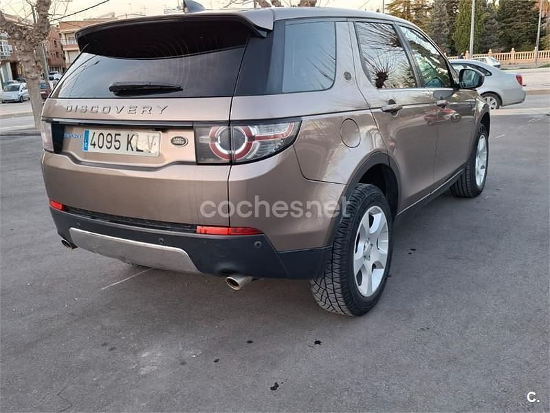 Usado Land Rover Discovery Sport HSE 150 CV (110 kW) 2018 Beige SUV