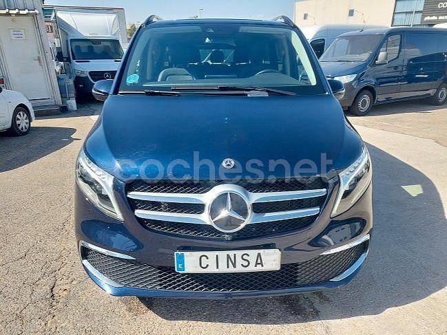 Usado Mercedes V250 Avantgarde 190 CV (139 kW) 2022 Azul Monovolumen