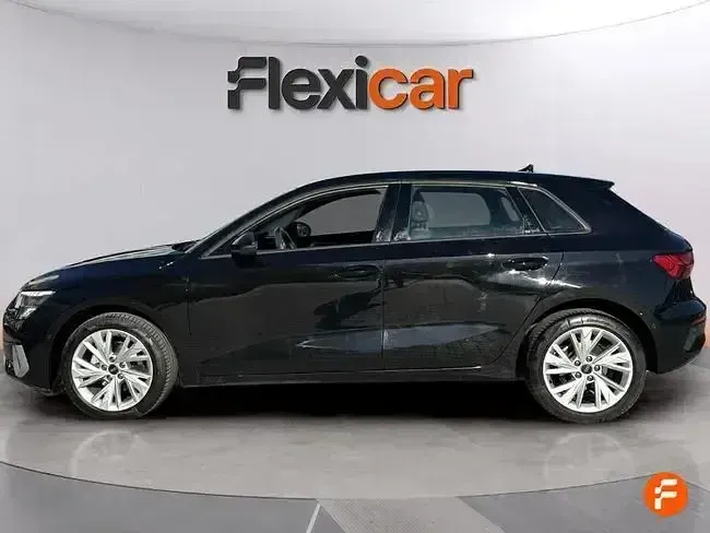 Usado Audi A3 116 HP (85 kW) 2023 Preto Sedan