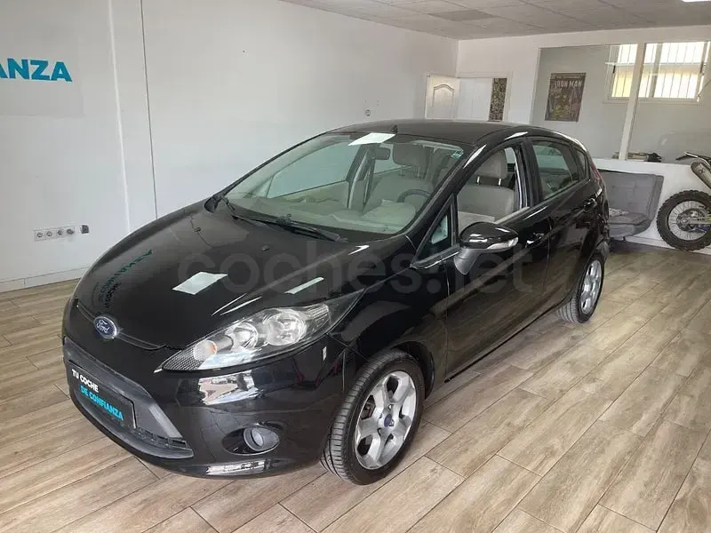 Usado Ford Fiesta Titanium 70 CV (51 kW) 2011 Negro Berlina