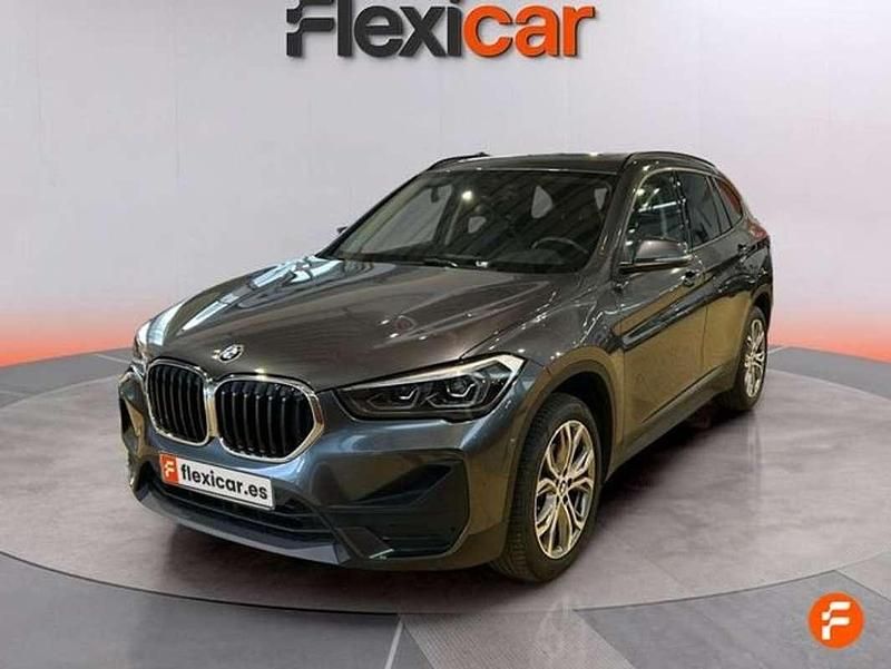 Usado BMW X1 136 CV (100 kW) 2021 Gris SUV