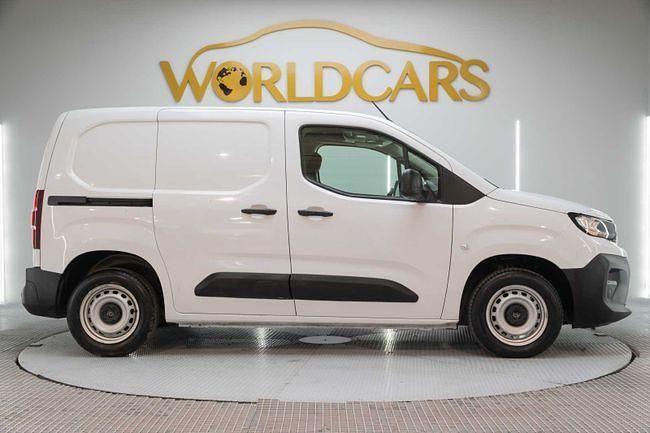 Usado Peugeot Partner 100 CV (73 kW) 2024 Blanco Monovolumen
