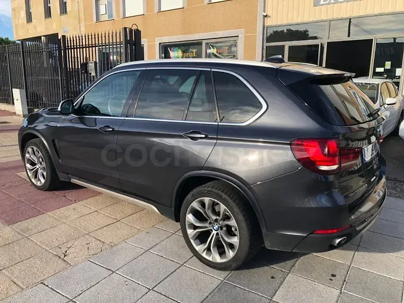 Usado BMW X5 Comfort Edition 258 CV (189 kW) 2015 Gris / plata SUV