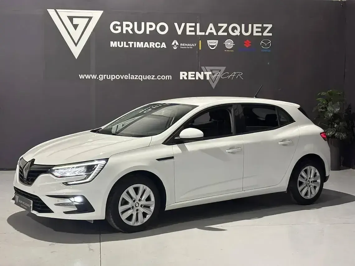 Usado Renault Mégane II Business 115 CV (84 kW) 2022 Blanco Berlina