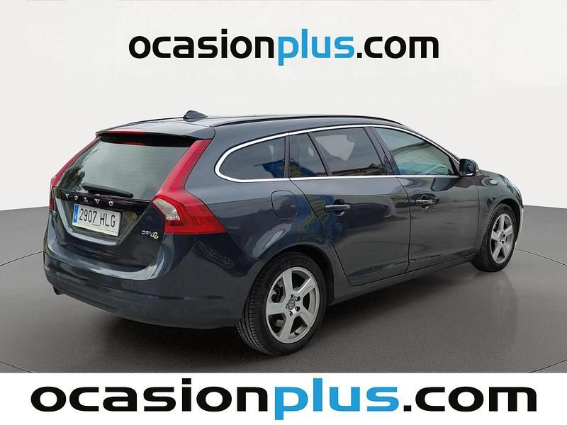 Usado Volvo V60 Momentum 115 CV (84 kW) 2012 Gris Familiar