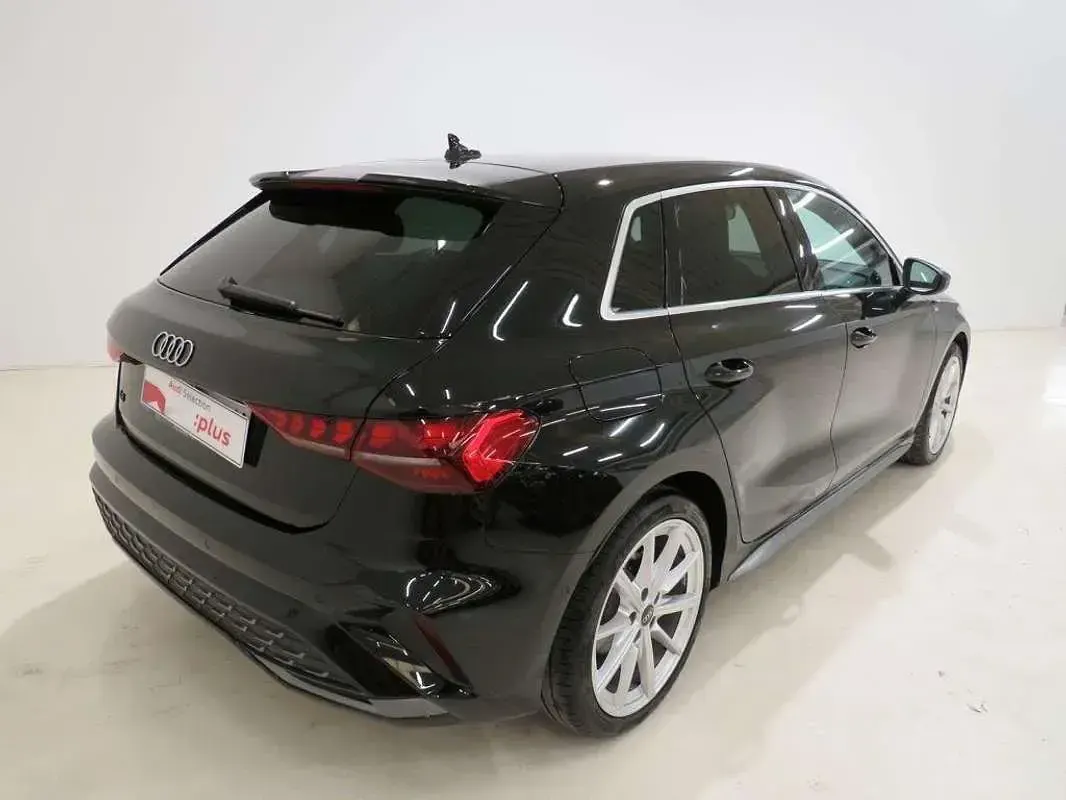 Usado Audi A3 Sportback S-Line 150 CV (110 kW) 2025 Negro Utilitario