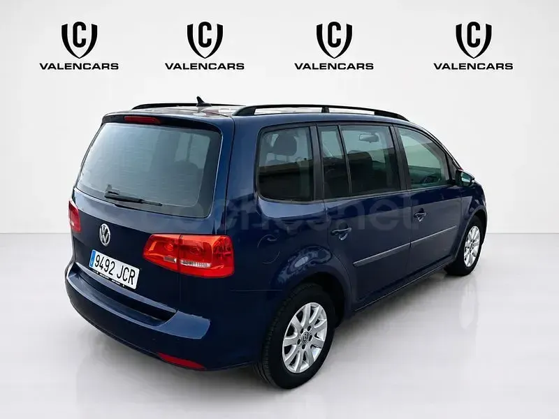 Usado VW Touran Advance 105 CV (77 kW) 2015 Azul Monovolumen