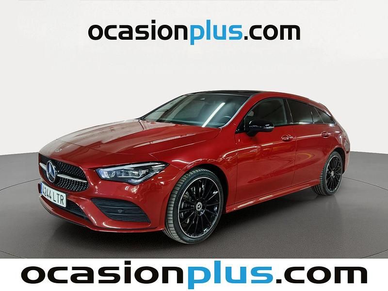 Rojo Usado 2021 Mercedes E250 AMG Monovolumen | 32.637 € (Precio justo) - Imagen 1/4