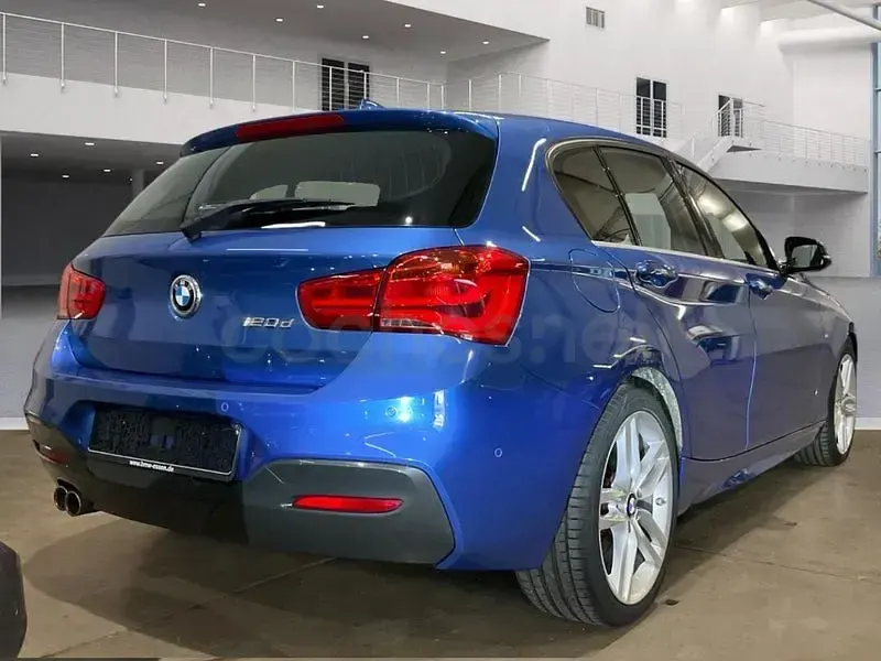 Usado BMW 120 190 CV (139 kW) 2017 Azul Berlina