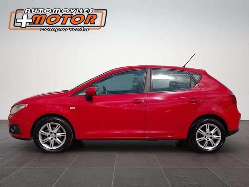 Usado Seat Ibiza Stylance 86 CV (63 kW) 2009 Rojo Utilitario