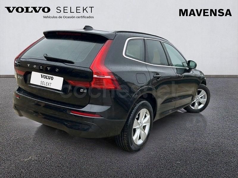 Usado Volvo XC60 Core 197 CV (144 kW) 2024 Negro SUV